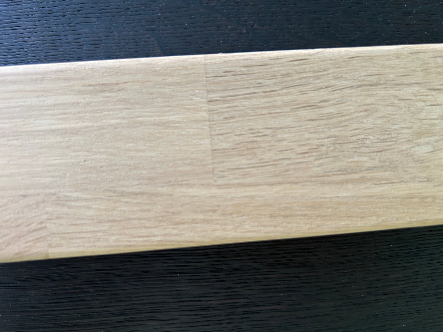 PASAMANOS DE ROBLE RECTANGULAR DE LAMINA FINGER JOINT