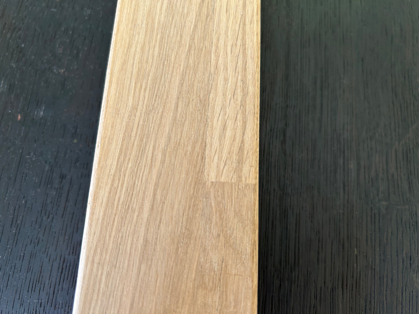 PASAMANOS DE ROBLE RECTANGULAR DE LAMINA FINGER JOINT