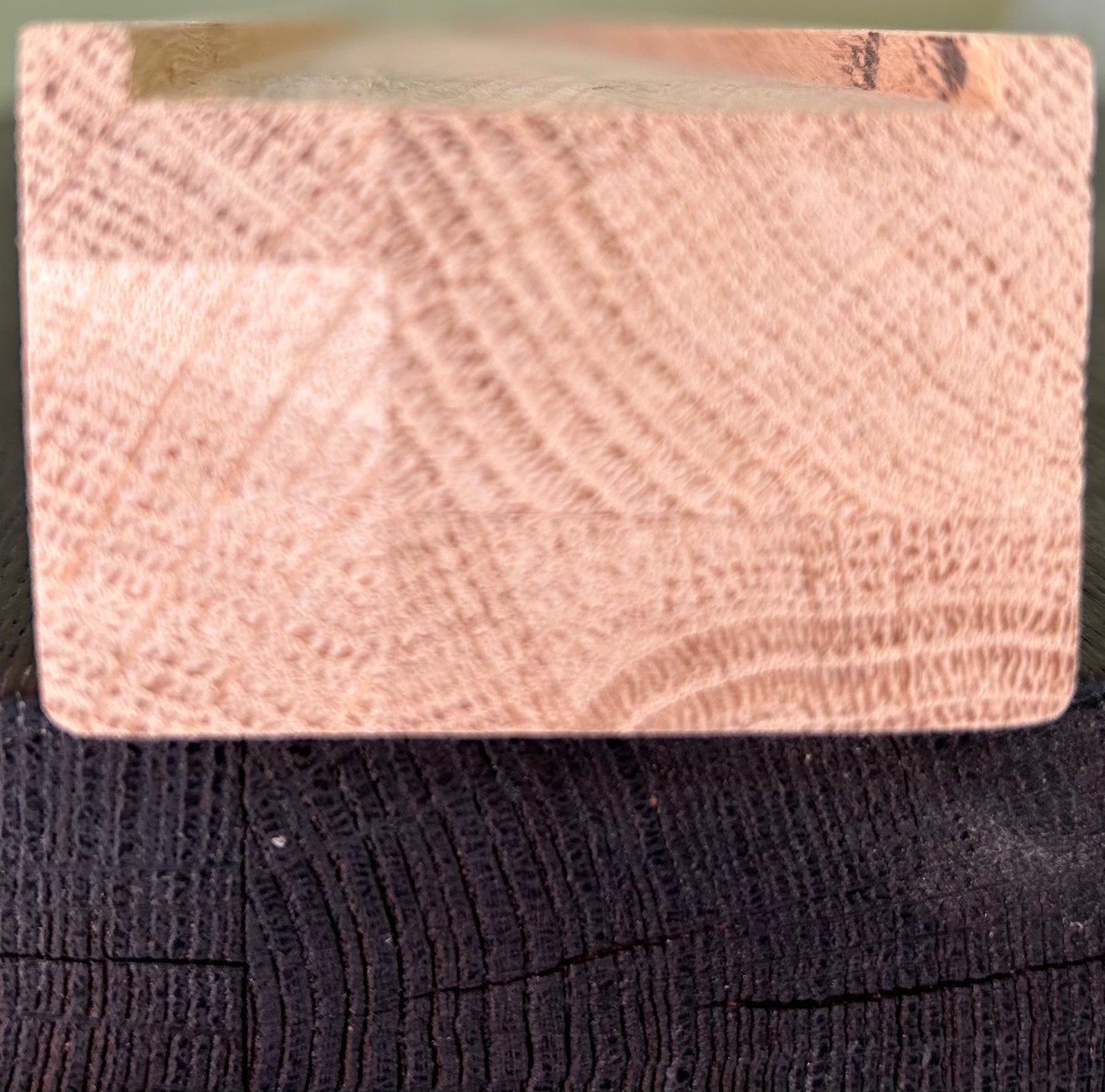 PASAMANOS DE ROBLE RECTANGULAR DE LAMINA FINGER JOINT